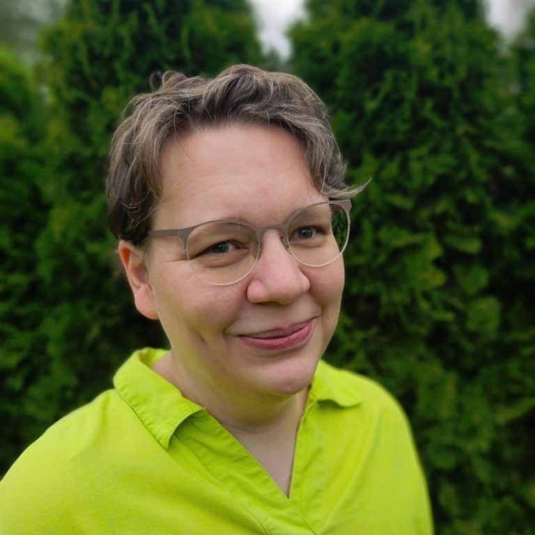 Über Susanne Gegler – mit Fachwissen und Herz für Familien mit AD(H)S Susanne Gegler – Biologin, Mutter und zertifizierte ADHS-Aufklärerin aus dem Raum Nürnberg