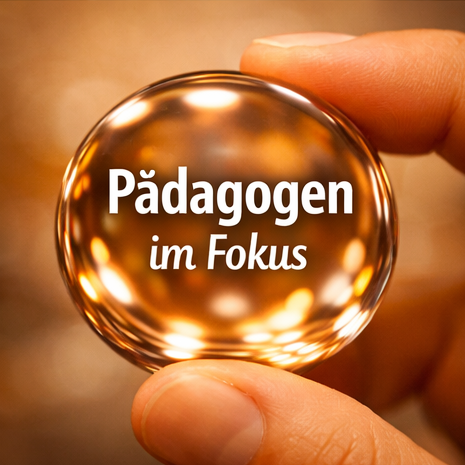 Glaskugel mit Schriftzug Pädagogen im Fokus – ADHS-Fortbildung für pädagogische Fachkräfte im Raum Nürnberg und online